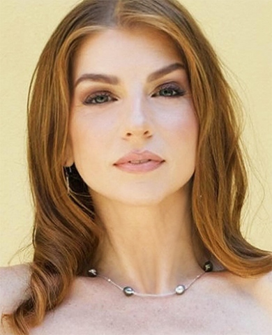 Viktoria Krocha Crivelli